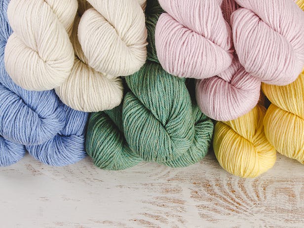 Shop Cascade Yarns 220