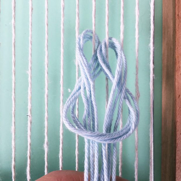 how to weave a wall hanging free tutorial by christine leech