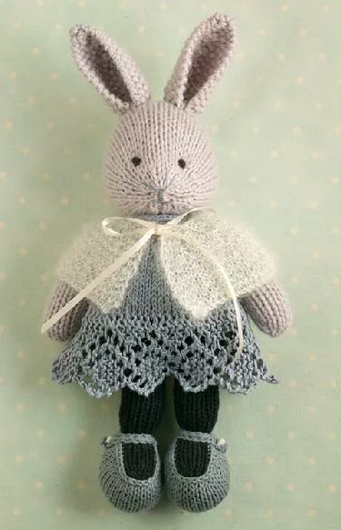 Little capelet