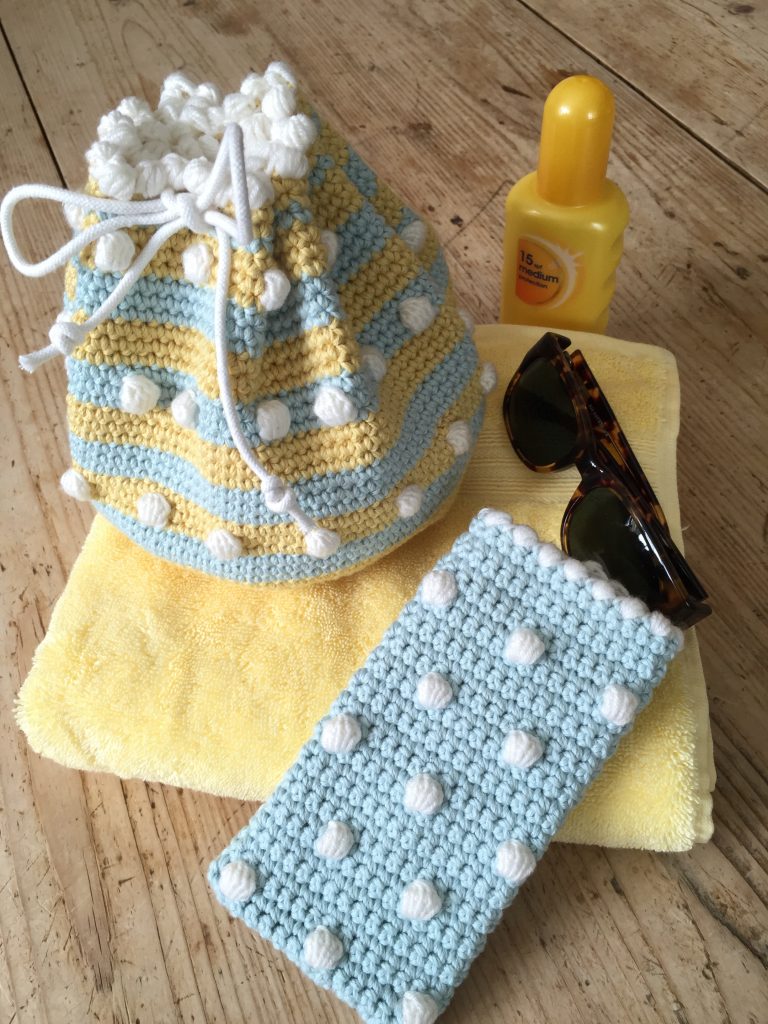 drawstring bag tutorial by kate eastwood