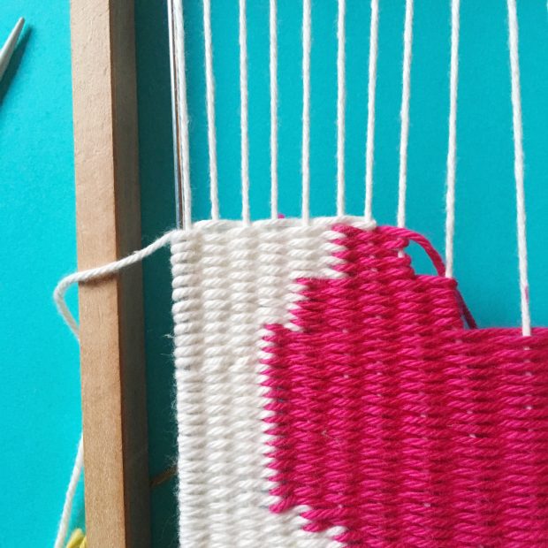 weave a love heart wall hanging free tutorial by christine leech