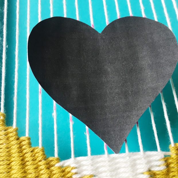 weave a love heart wall hanging free tutorial by christine leech