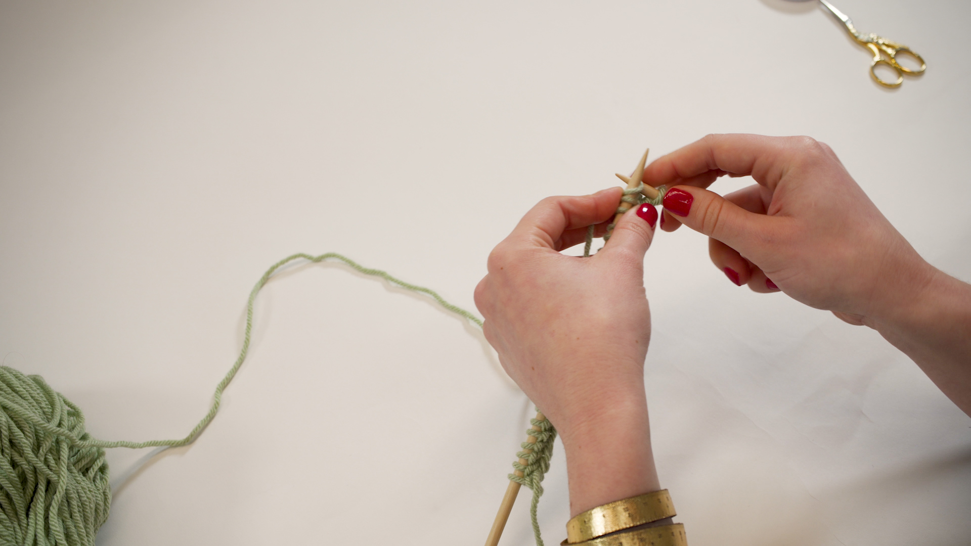 knitting the first row of the scarf