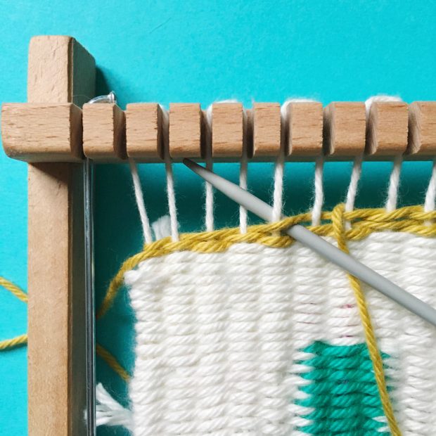 weave a love heart wall hanging free tutorial by christine leech