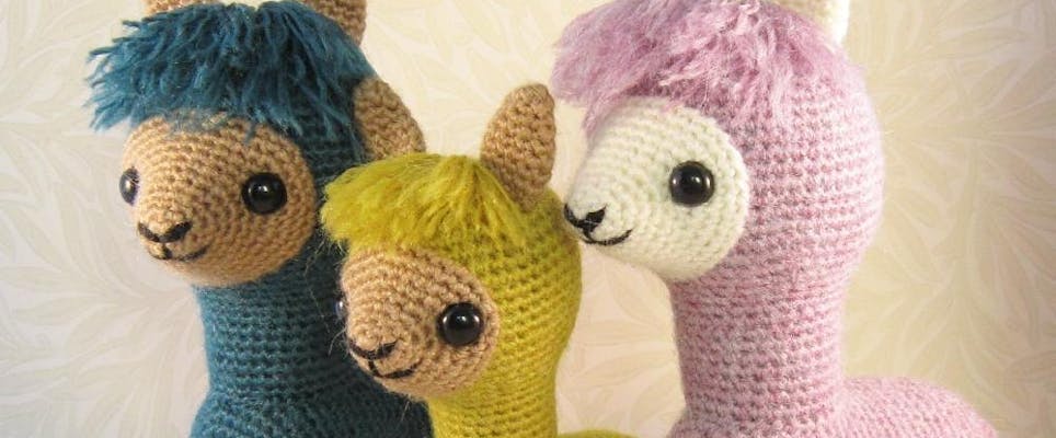 alpaca family crochet pattern by Lucy Collin