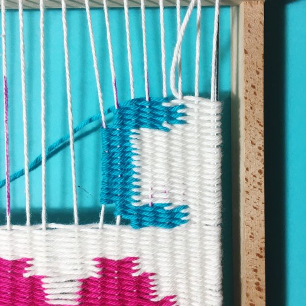 weave a love heart wall hanging free tutorial by christine leech