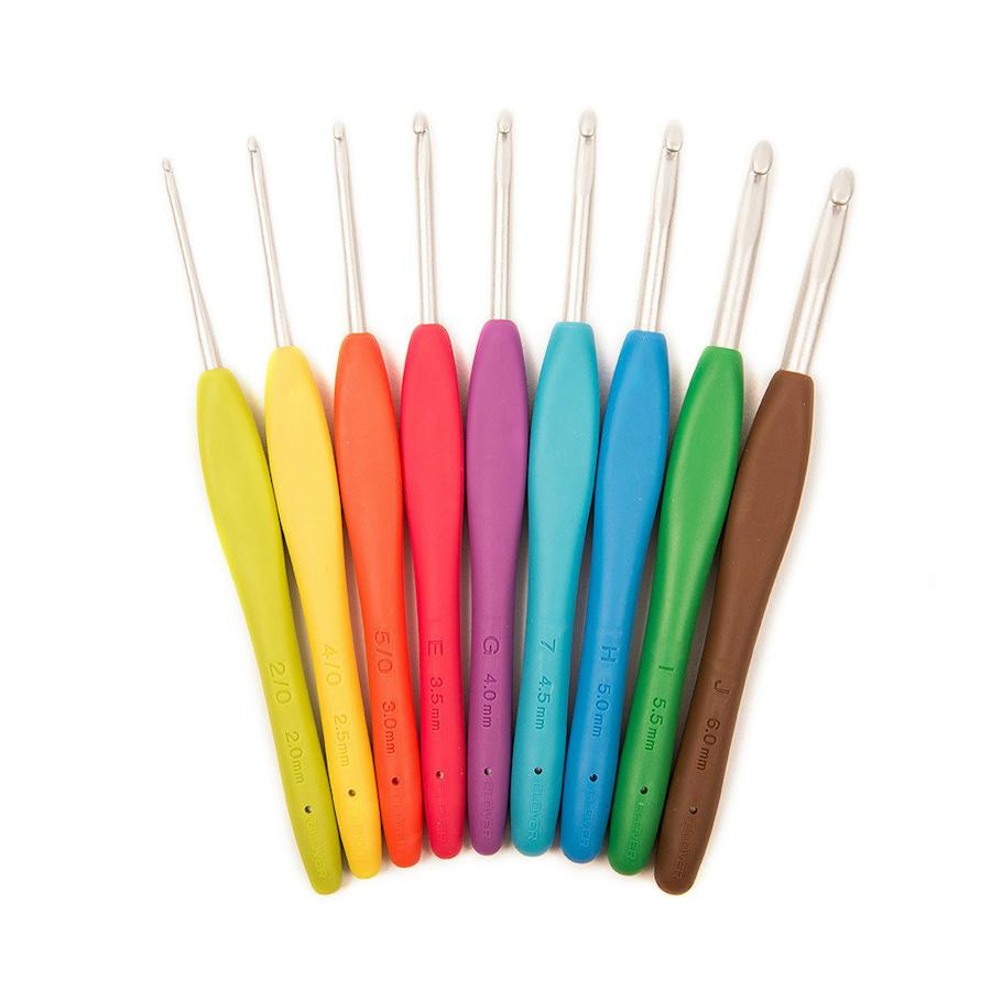 Clover Amour hooks