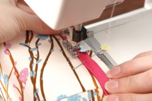 machine sew the zip to skirt