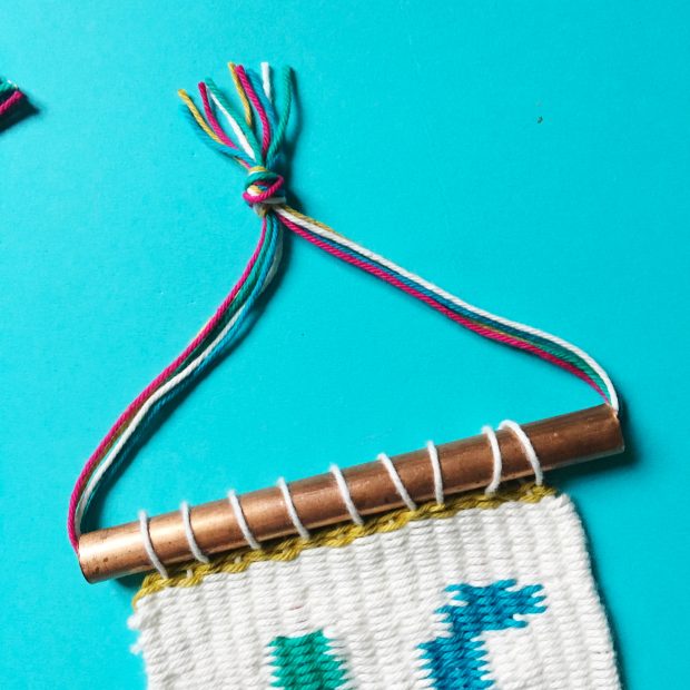 weave a love heart wall hanging free tutorial by christine leech
