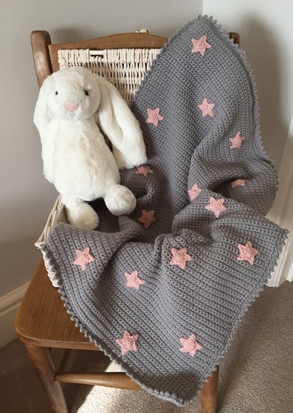 How to crochet an easy baby blanket with stars