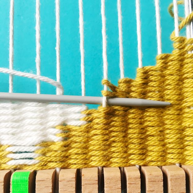 weave a love heart wall hanging free tutorial by christine leech