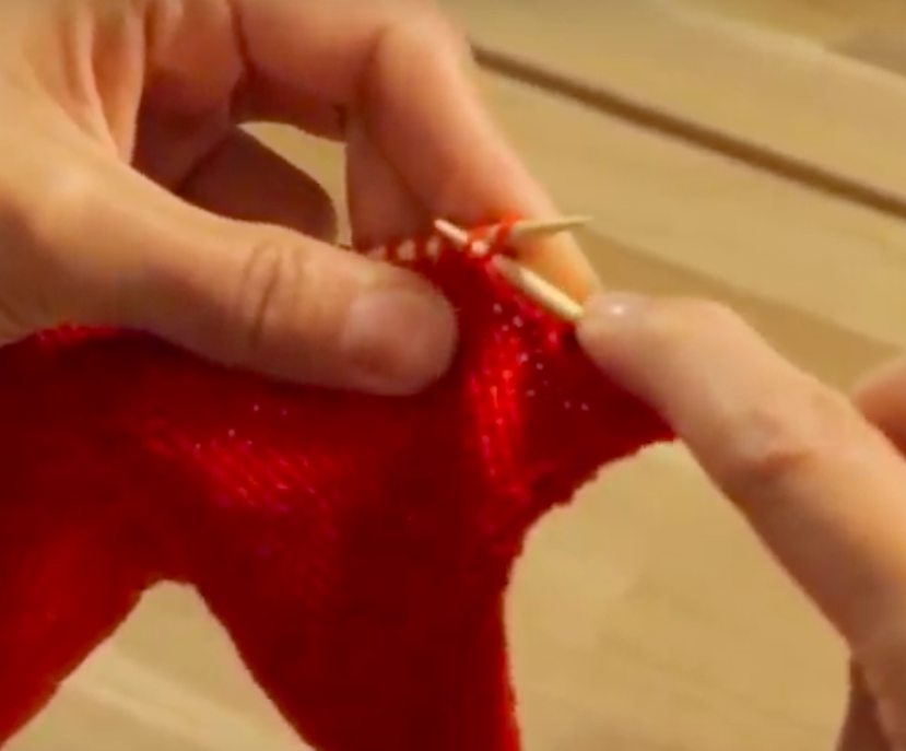 how to p2tog: inset needle as a purl stitch for two stitches