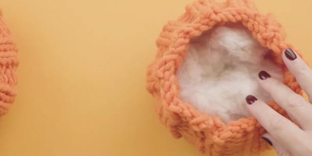 Shape Project Pulling Yarn How to Knit a Pumpkin | Free Pumpkin Pattern!