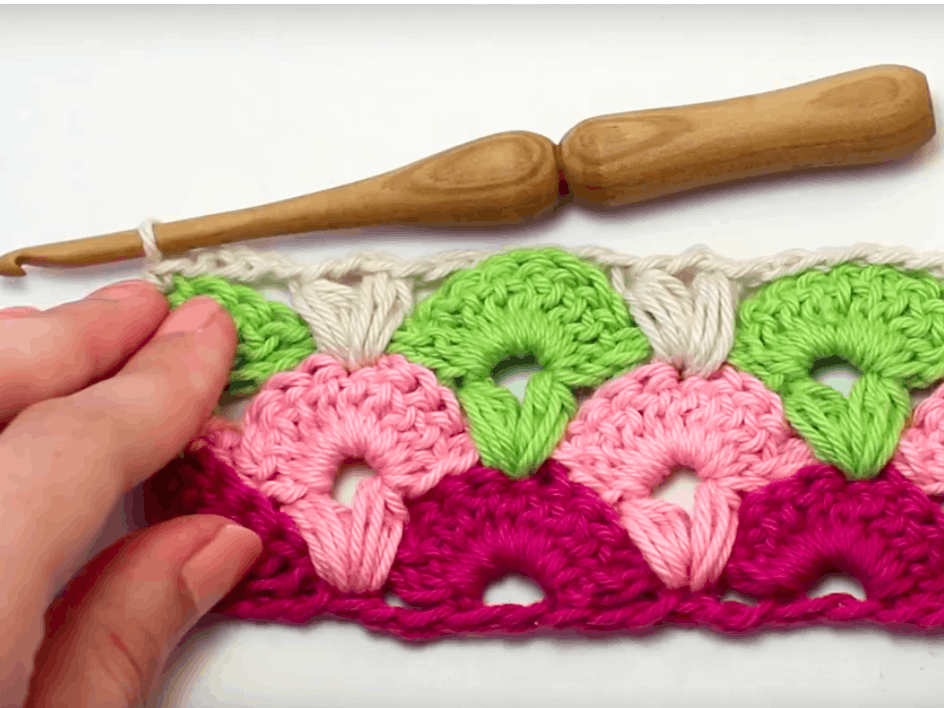 How to crochet the puff and shell stitch
