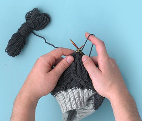 Free Stretchy Knot Knit Stitch Pattern · Crazy Hands