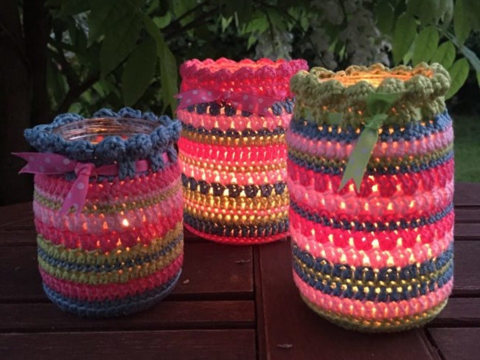 Crochet club: Summer nightlight jars