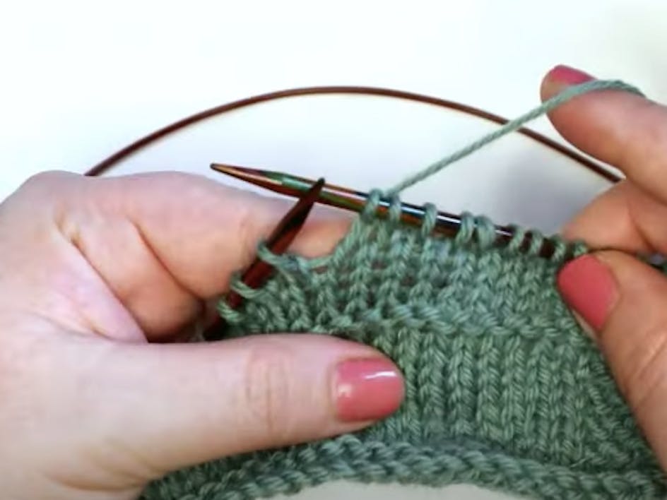 How to knit German Short Rows with Anna Nikipirowicz