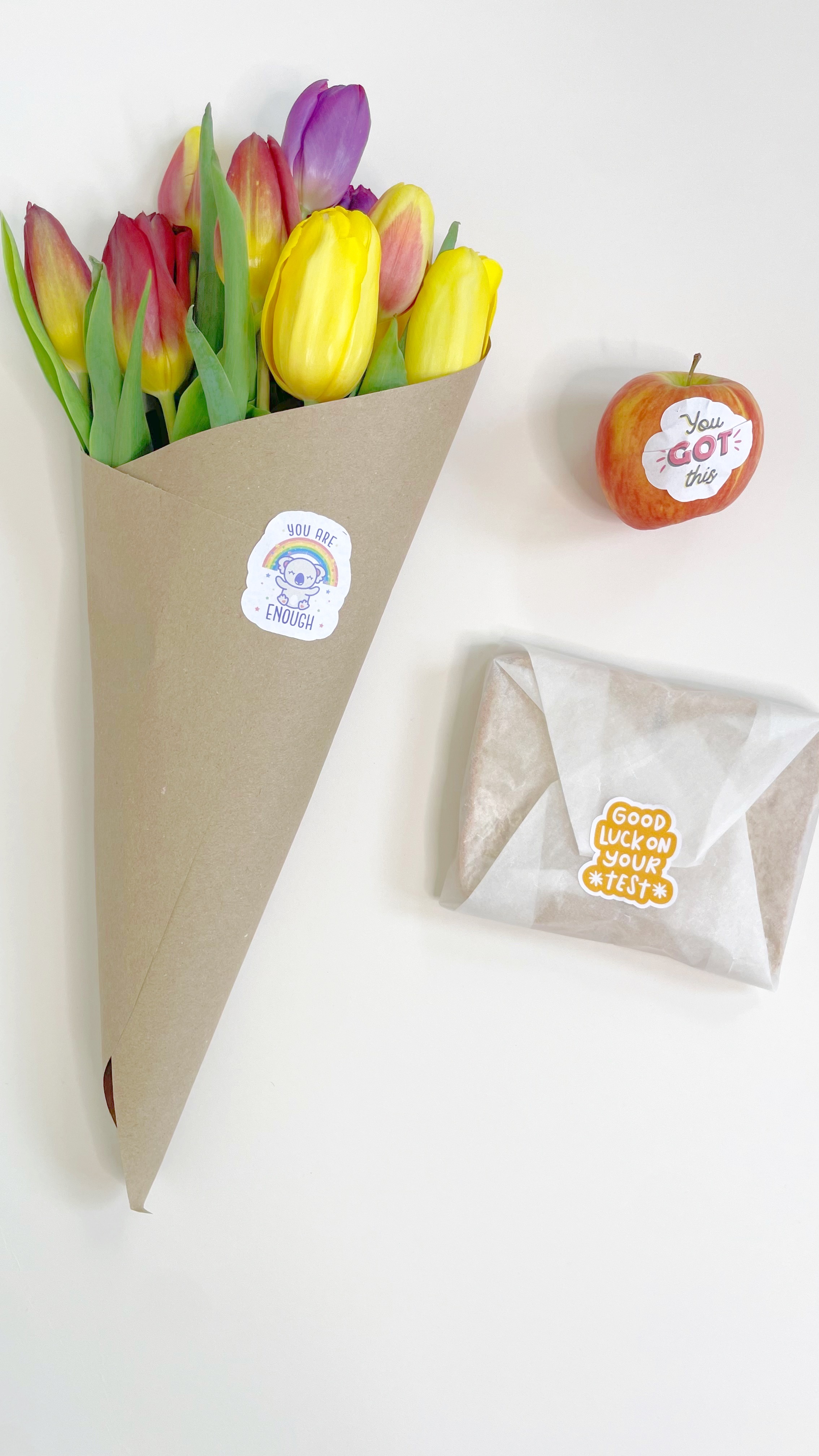 How to make stickers with Cricut