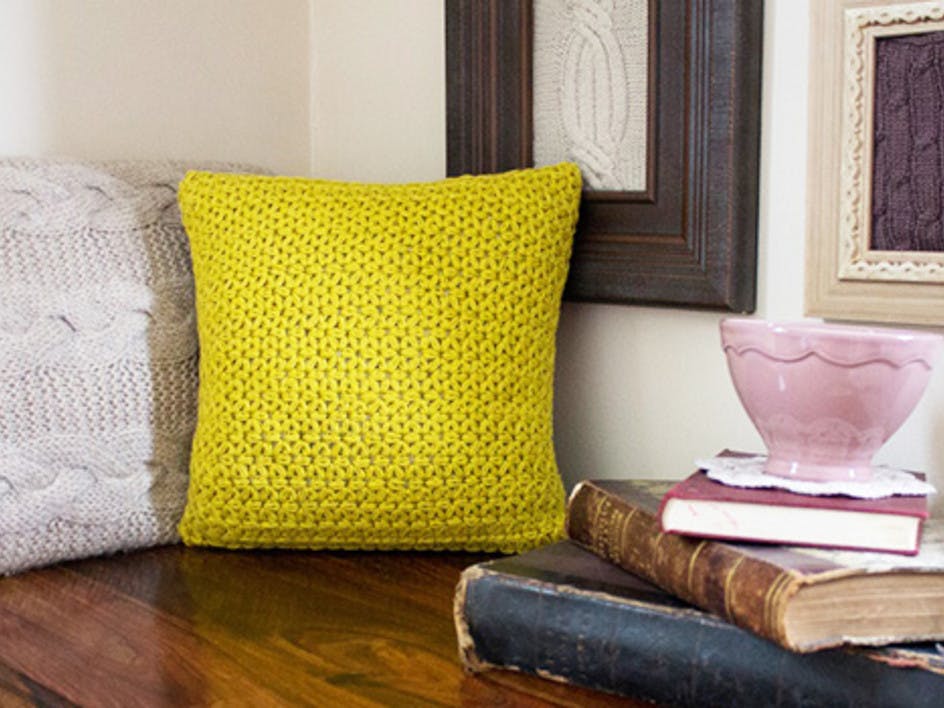Jasmine stitch cushion by Anna Nikipirowicz