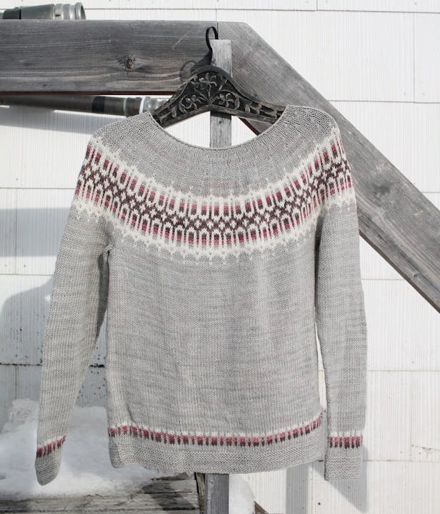 "Yugen Sweater by The Petite Knitter" - Sweater Knitting Pattern For Women in The Yarn Collective
