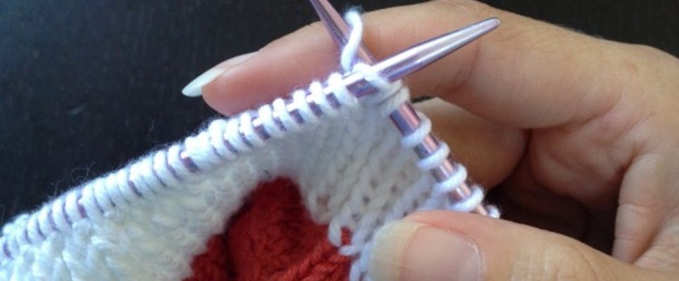 How to knit the yarn over bind off - creates a super stretchy edge [+video]
