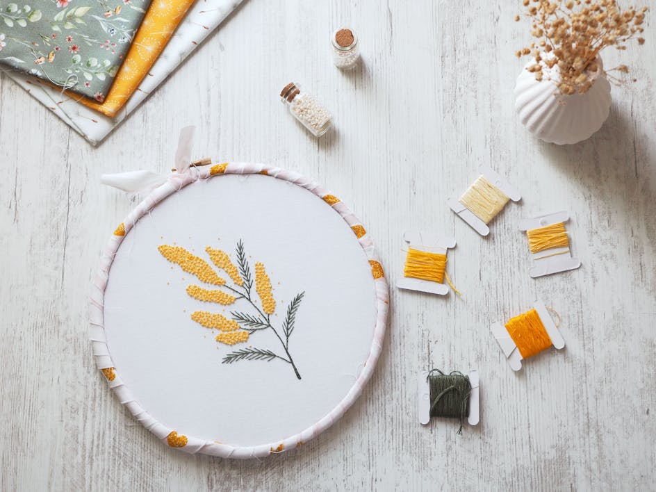French knot embroidery tutorial