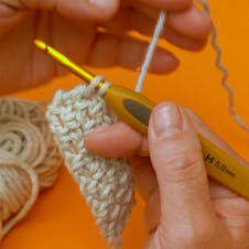 Moss stitch crochet final stitch 