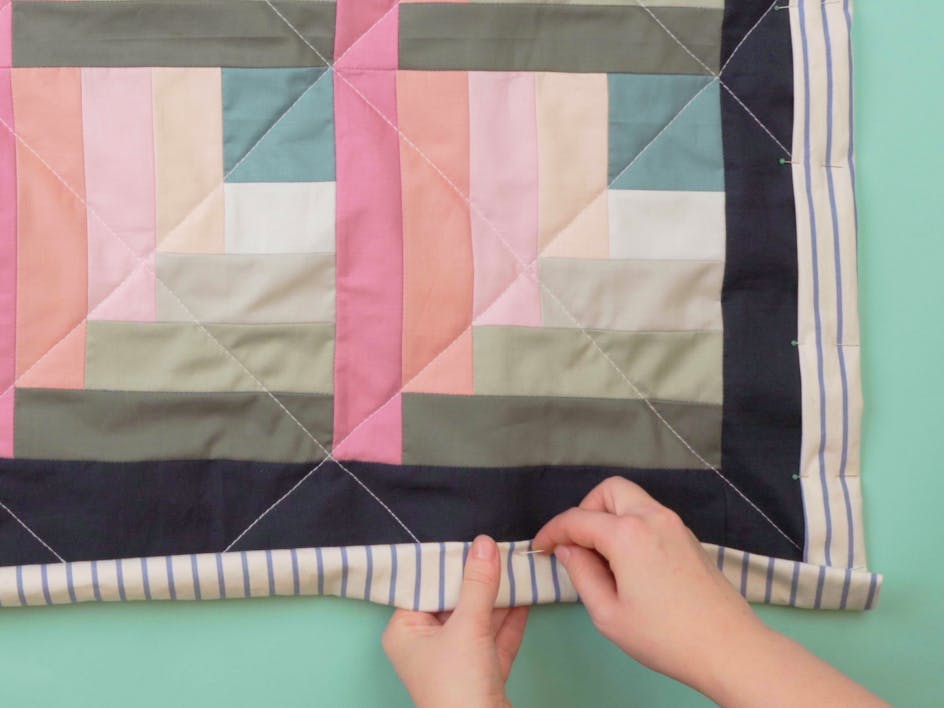 How to make a log cabin quilt