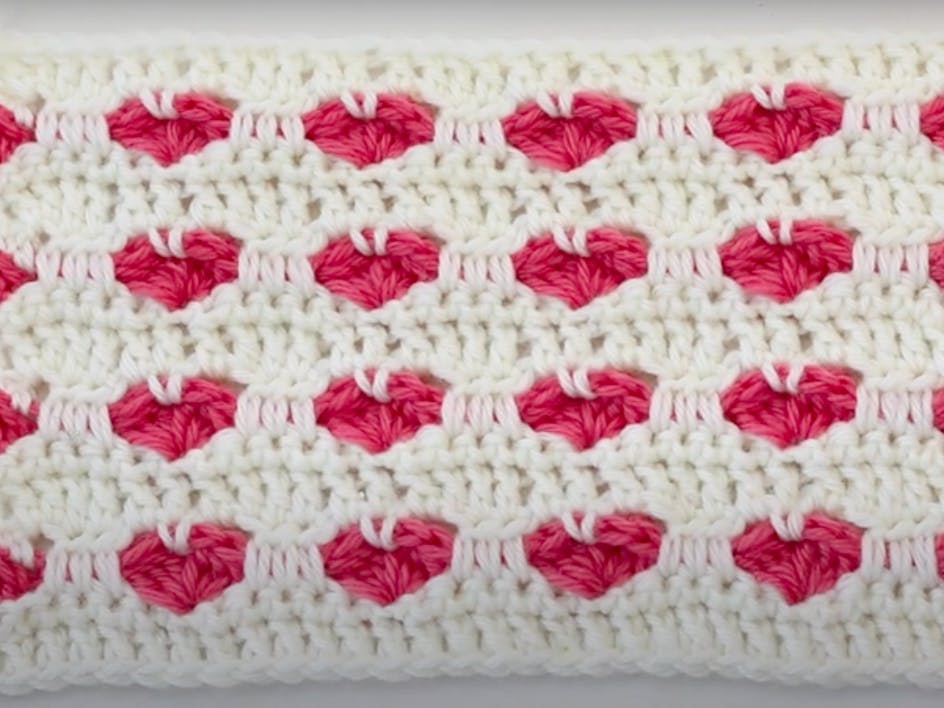How to crochet the heart stitch