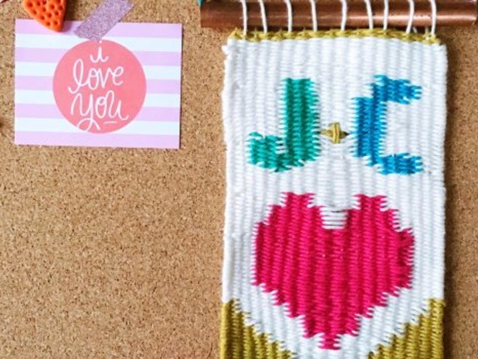 Make a woven love heart wall hanging