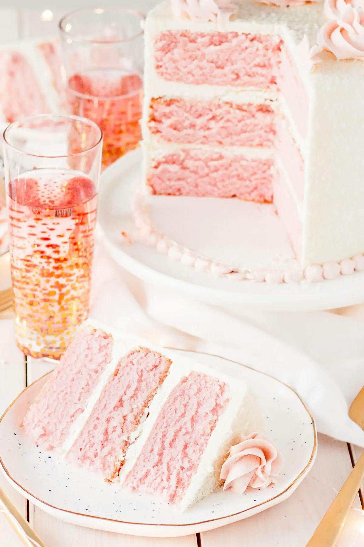 Pink champagne cake