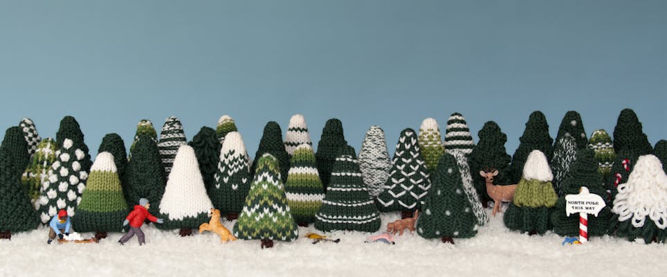 Knitted Christmas trees