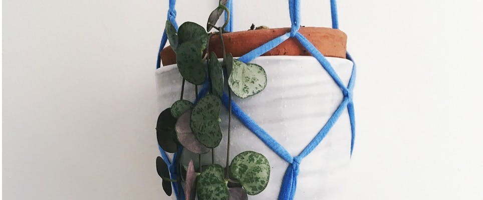 how to make macrame plant holder tutorial by christine leech