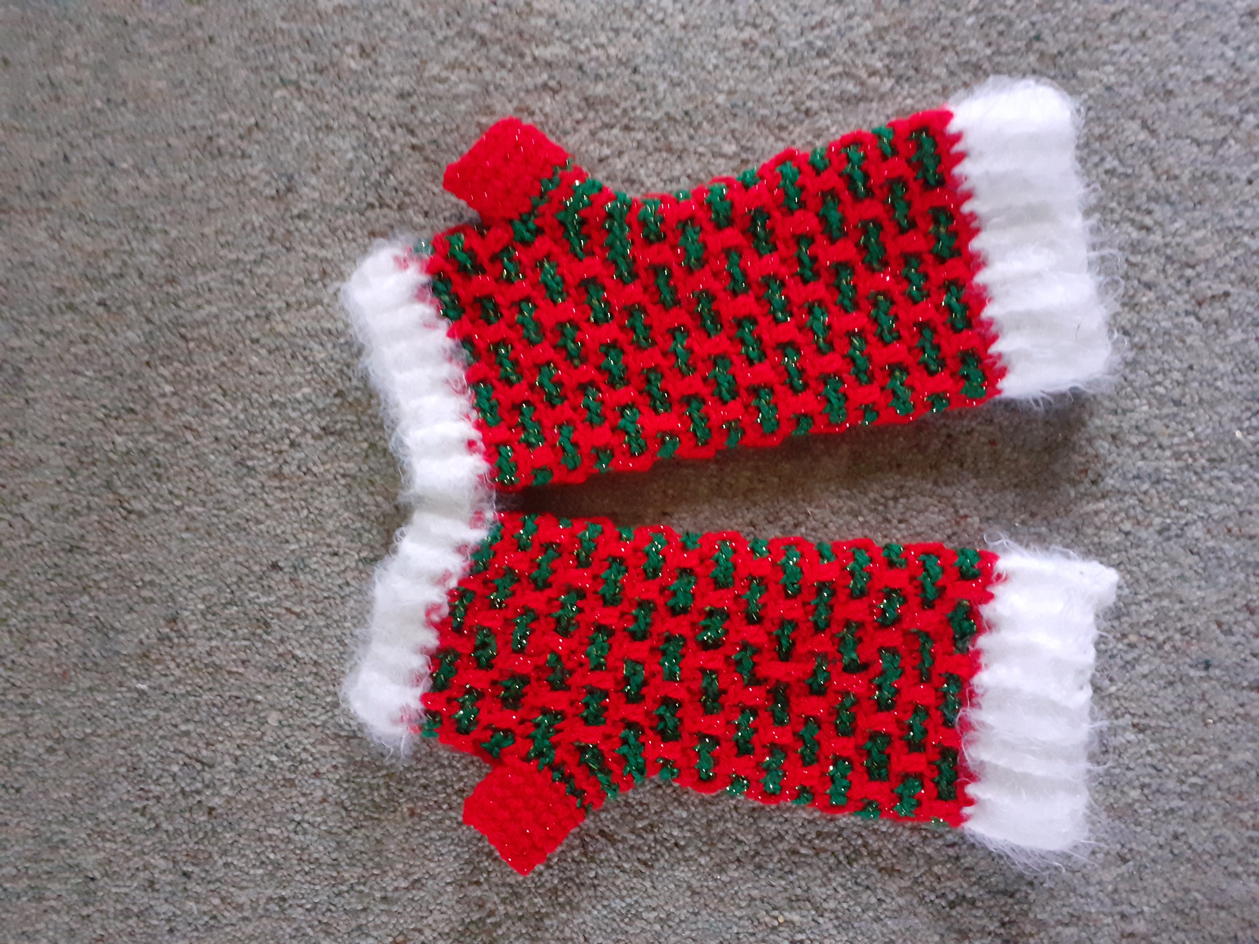 crocheted holiday mittens