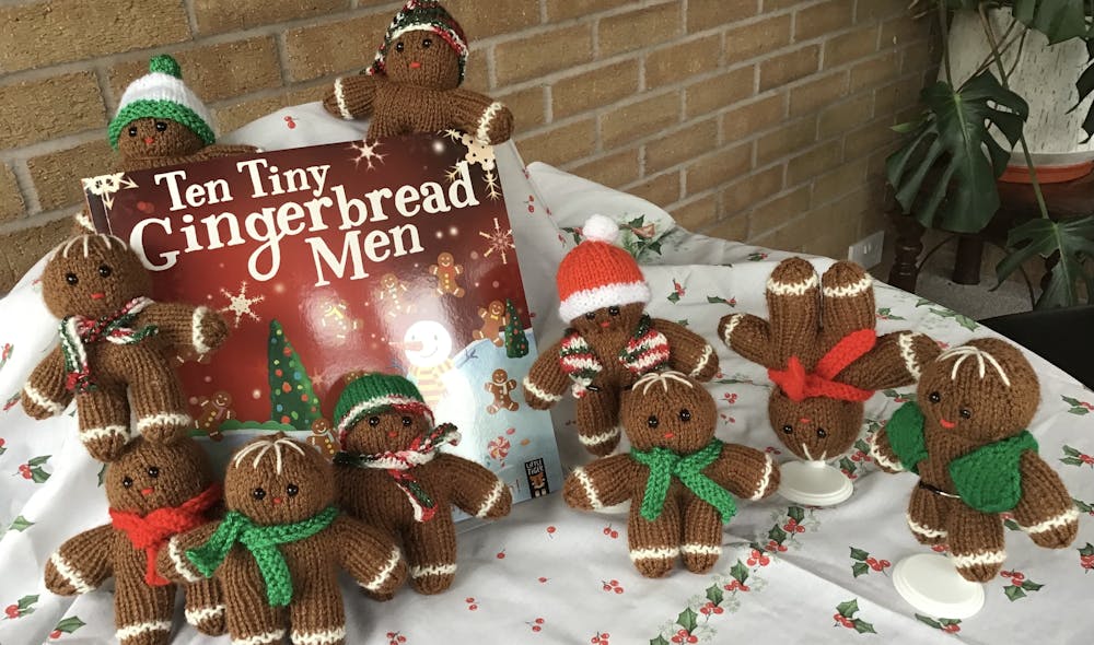 Assorted knit gingerbread men