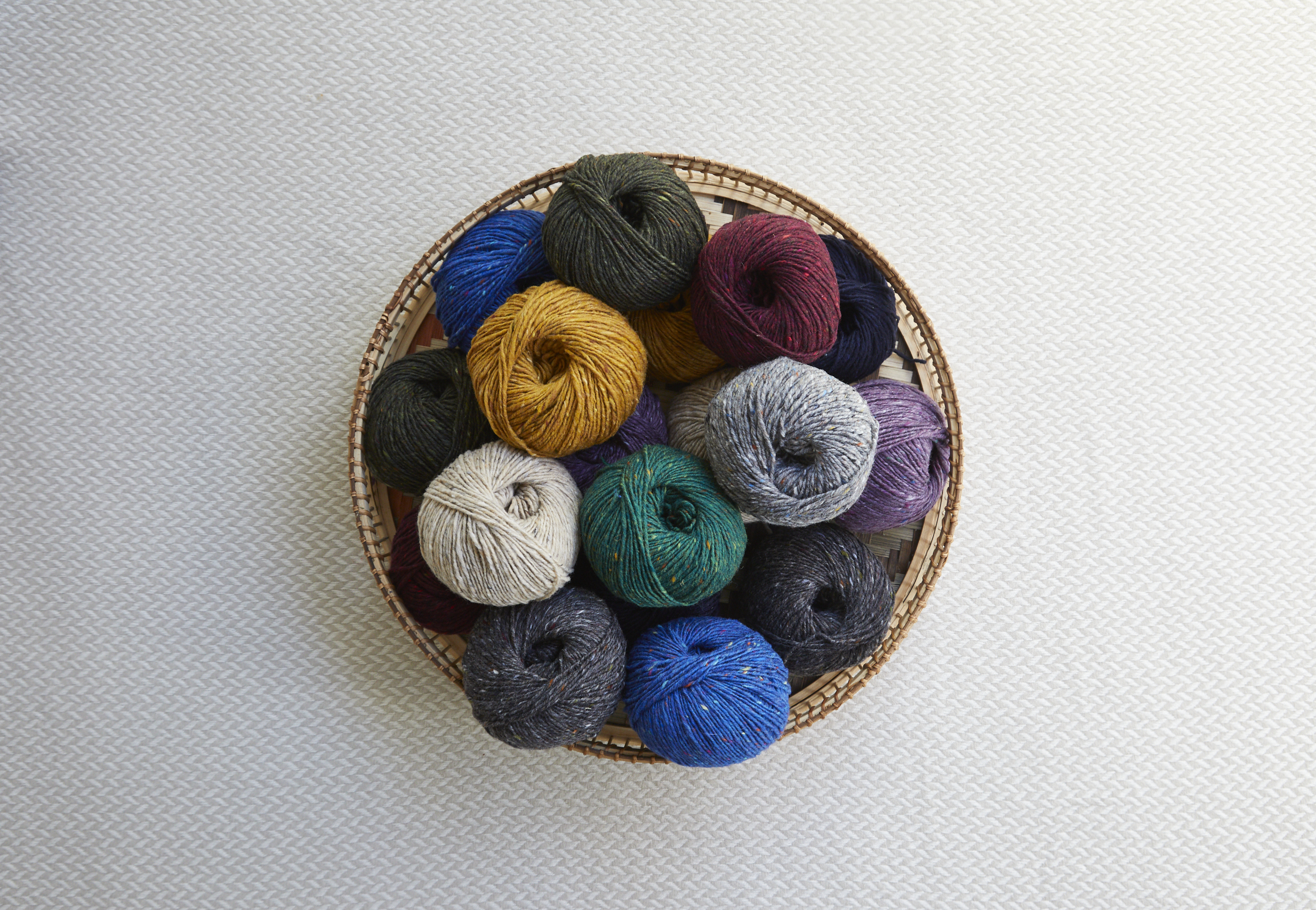 Donegal Luxury Tweed Aran