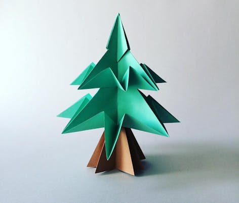 Papercraft Christmas Tree from Creaky Hearts