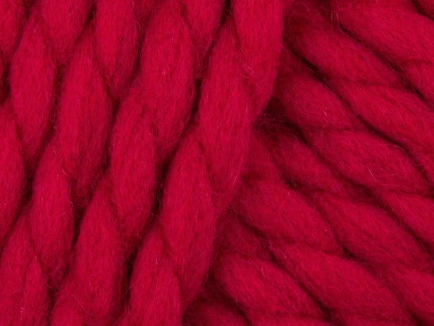 MillaMia Naturally Soft Super Chunky in Lingonberry