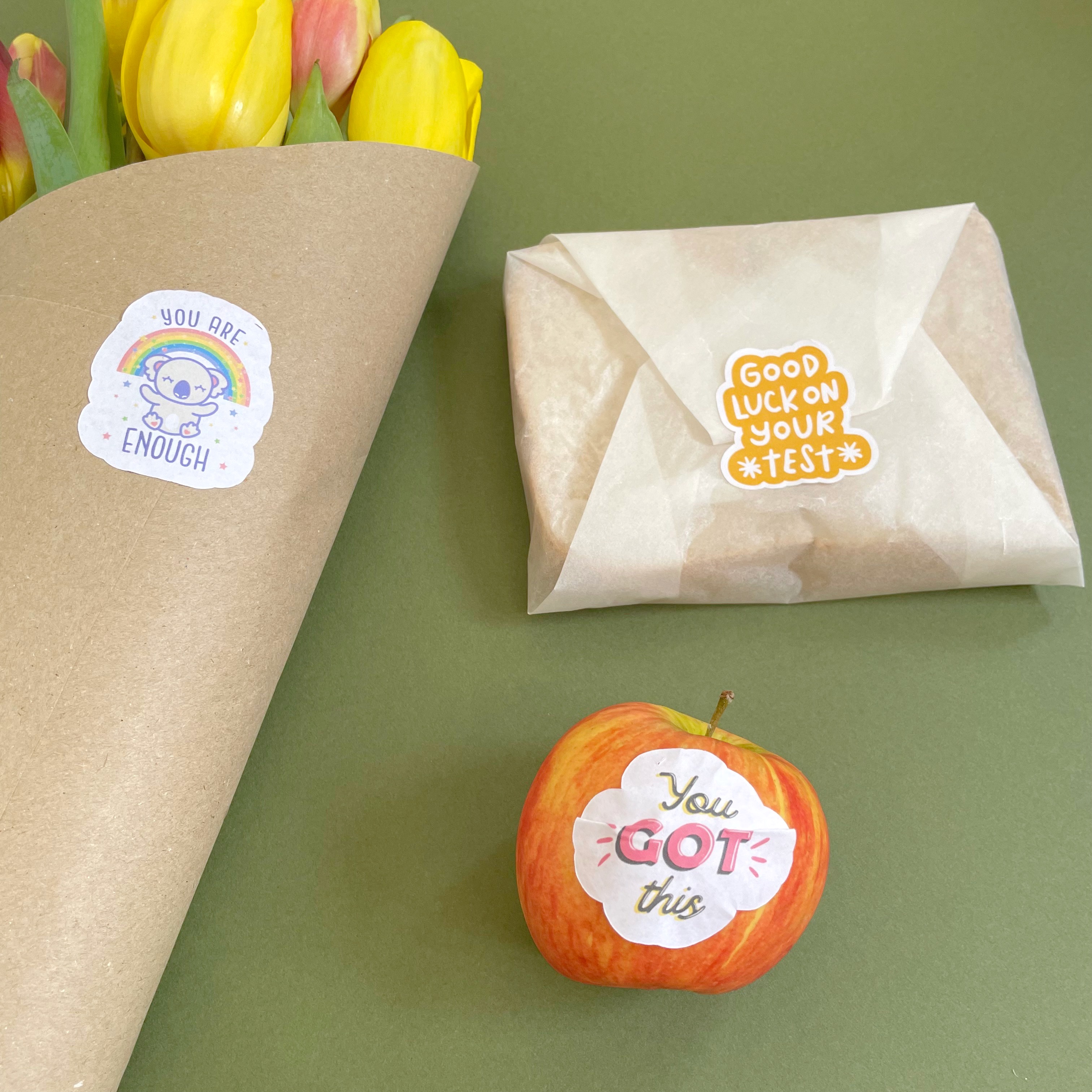 How to make stickers with Cricut