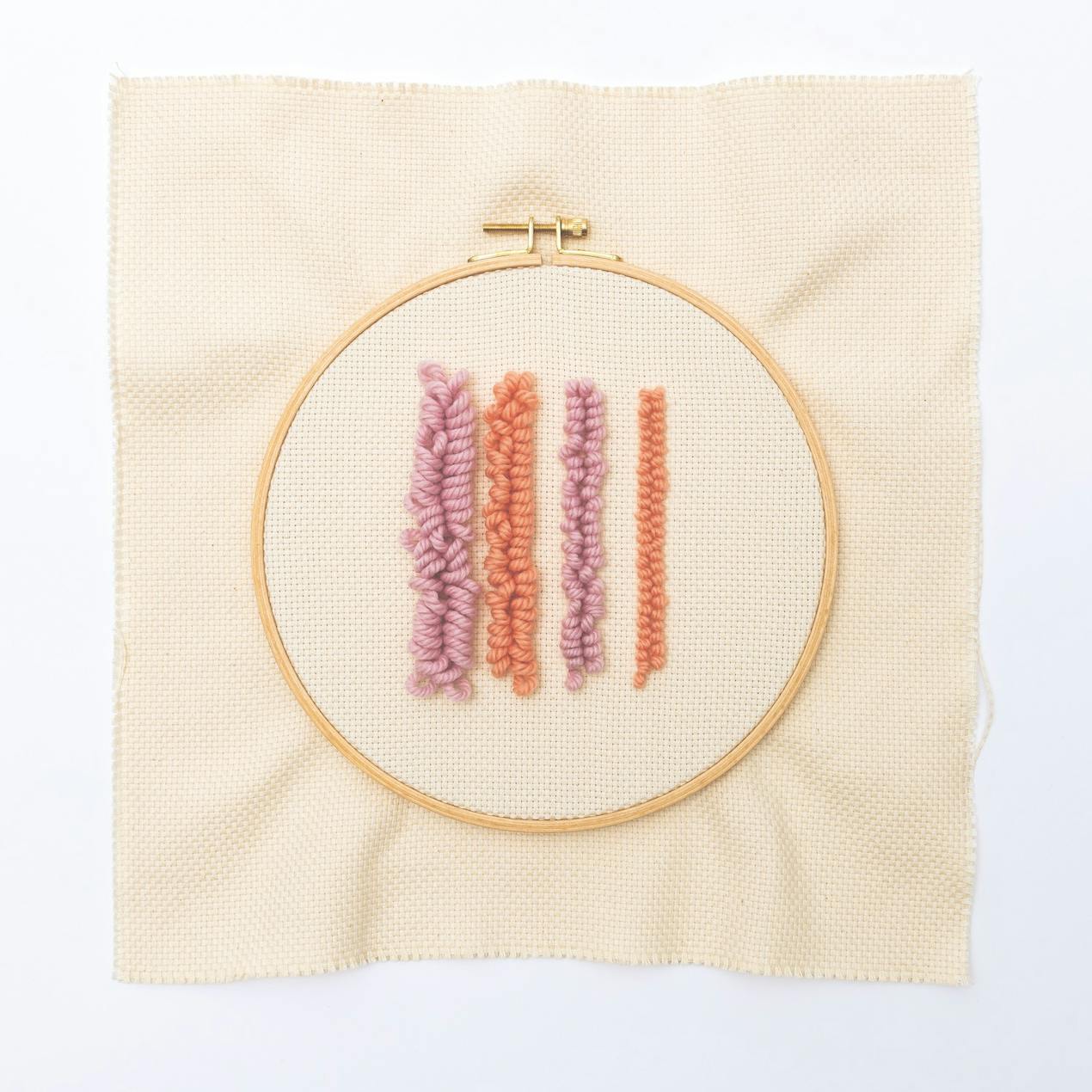 Different loop lengths for punch needle