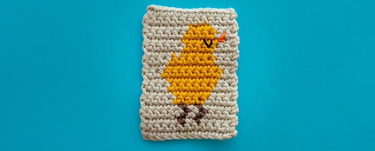 How to crochet a chick motif