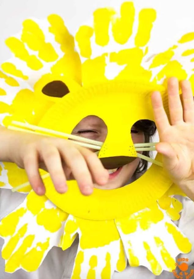 Easy papercraft ideas for kids to make at home