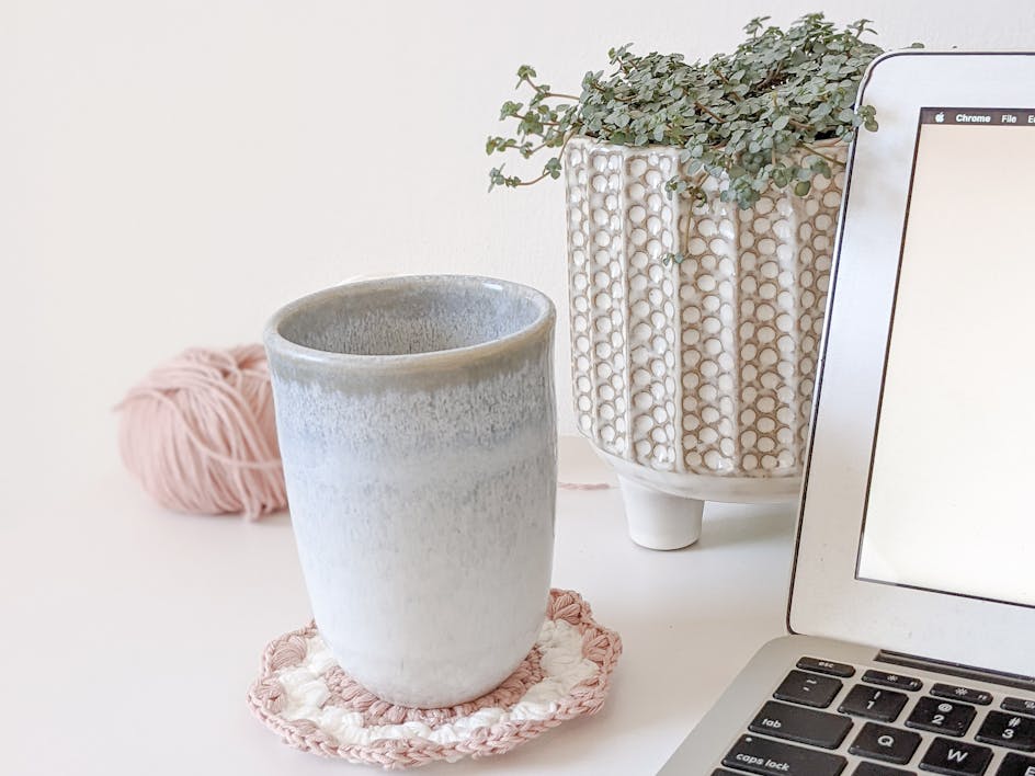 Learn how to crochet this floral inspired coaster