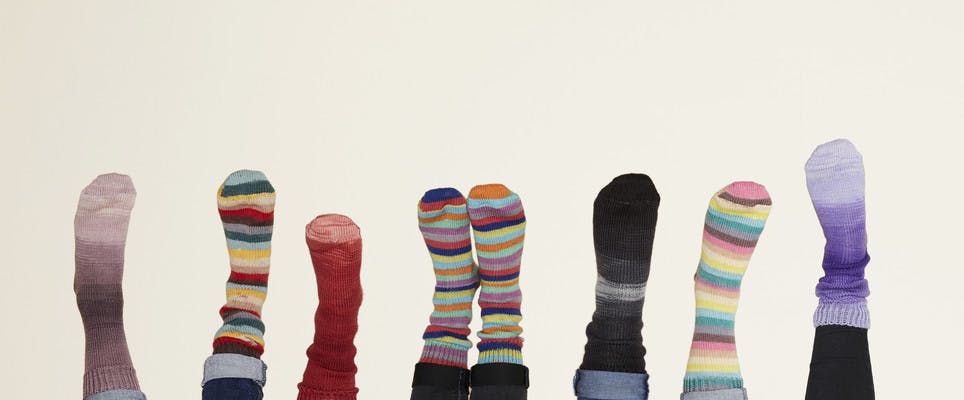 5 FREE superb sock knitting patterns