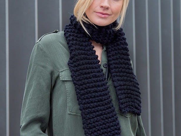 Lia Scarf - Beginners Knitting Pattern in MillaMia Naturally Soft Super Chunky