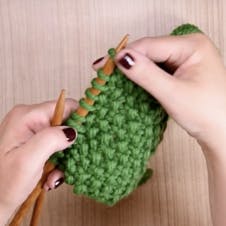 moss stitch row one - alternating knit and purl stitches
