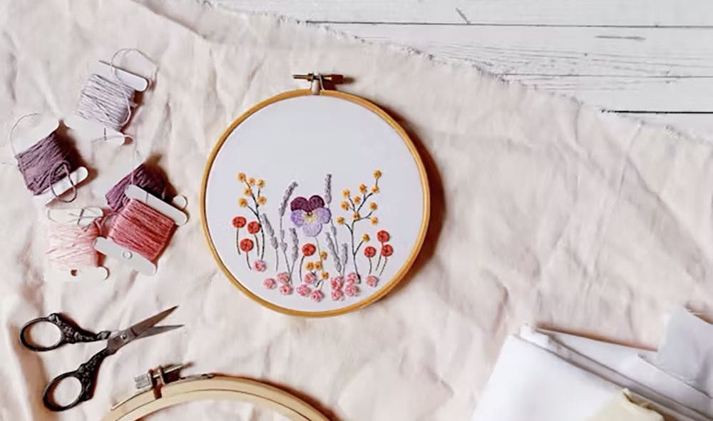 How to Embroider Flowers