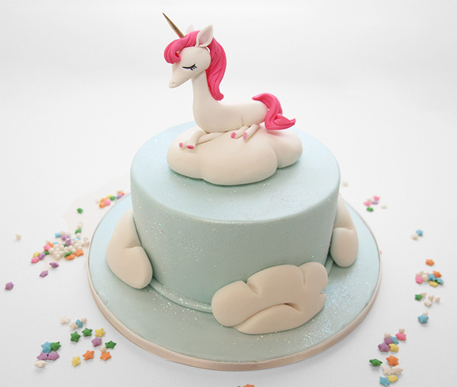 Rainbow Unicorn Ombre Cake