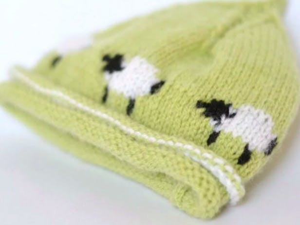 Baby Beanie 'Little Baa Baa'