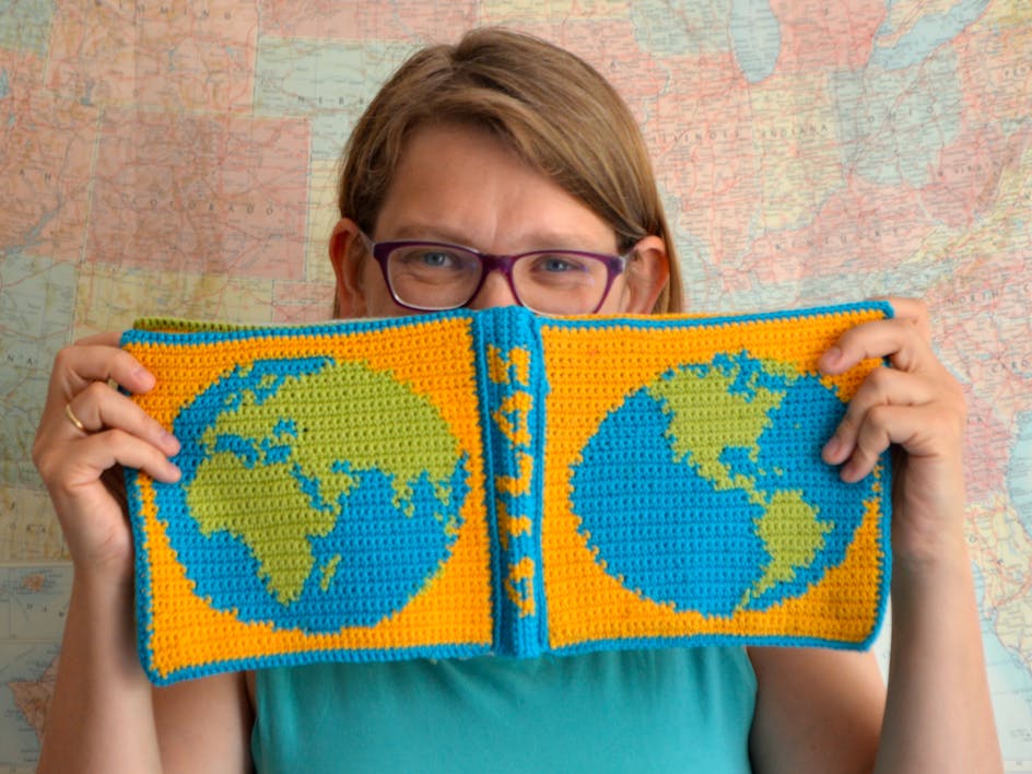 Explore the world with a crochet atlas!